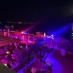 Gabi - Seaview & Spacious Terrace, Znjan *