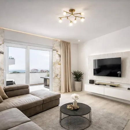 Daire Gabi - Seaview & Spacious Terrace, Znjan Split