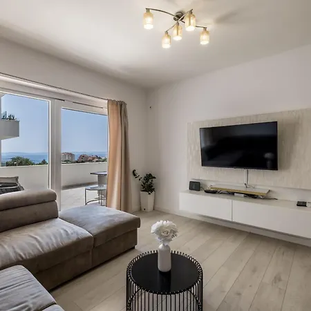 Gabi Apartament *