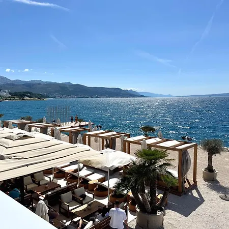 Golden Pearl - Exclusive Seaview With Jacuzzi & Spacious Teracce, Znjan Lejlighed Split