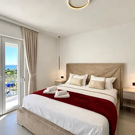 Golden Pearl - Exclusive Seaview Apartment With Jacuzzi & Spacious Teracce, Znjan *