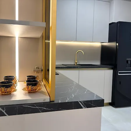Golden Pearl - Exclusive Seaview With Jacuzzi & Spacious Teracce, Znjan Apartment