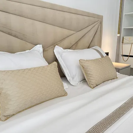 Golden Pearl - Exclusive Seaview With Jacuzzi & Spacious Teracce, Znjan * Сплит