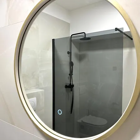 Golden Pearl - Exclusive Seaview Apartment With Jacuzzi & Spacious Teracce, Znjan