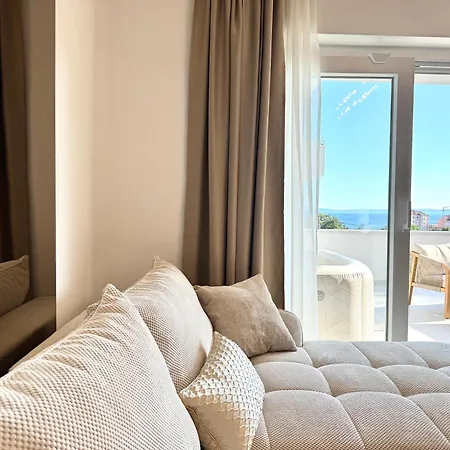 Golden Pearl - Exclusive Seaview With Jacuzzi & Spacious Teracce, Znjan Apartment