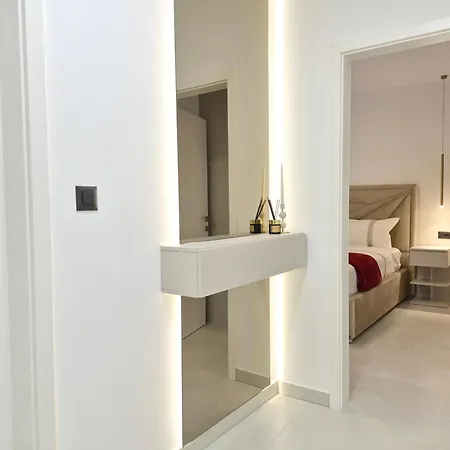 Apartment Golden Pearl - Exclusive Seaview With Jacuzzi & Spacious Teracce, Znjan *