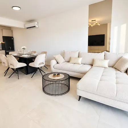 Golden Pearl - Exclusive Seaview With Jacuzzi & Spacious Teracce, Znjan Spalato