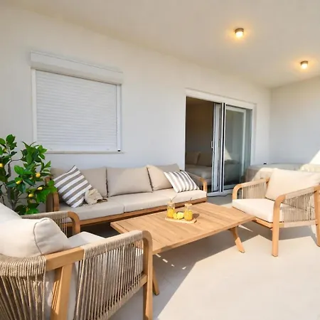 Golden Pearl - Exclusive Seaview With Jacuzzi & Spacious Teracce, Znjan * Spalato