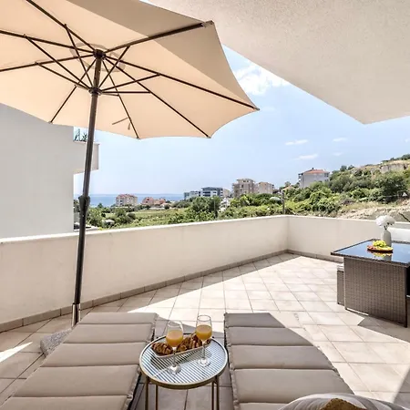 Apartament Apartment Gabi - Sea View & Spacious Terrace, Znjan Split